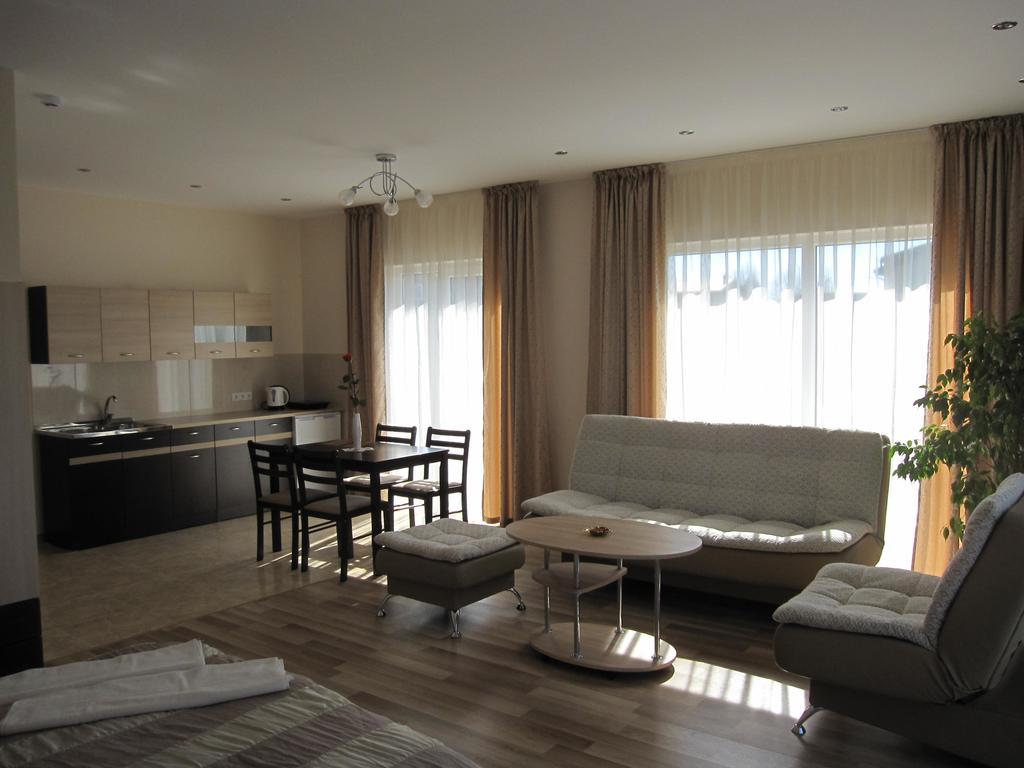Vila Laima Hotel Šventoji Buitenkant foto