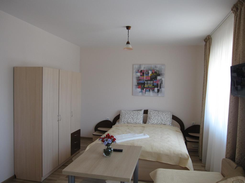 Vila Laima Hotel Šventoji Buitenkant foto