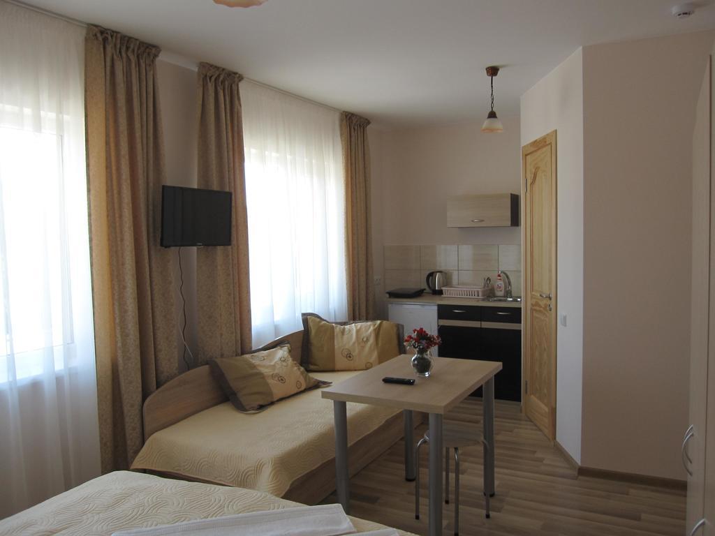Vila Laima Hotel Šventoji Buitenkant foto
